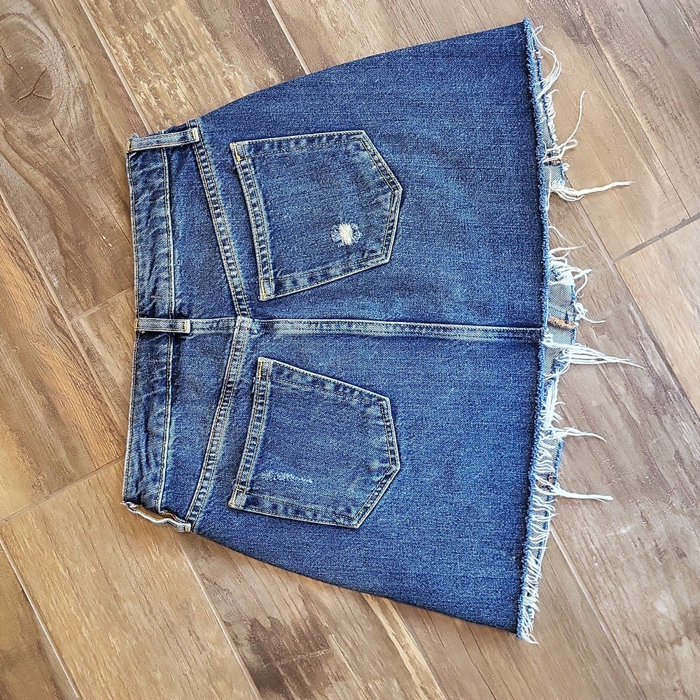 We the Free Distressed Button Fly Raw Hem Denim Jean Mini Skirt, Size XS/26 - Picture 6 of 6
